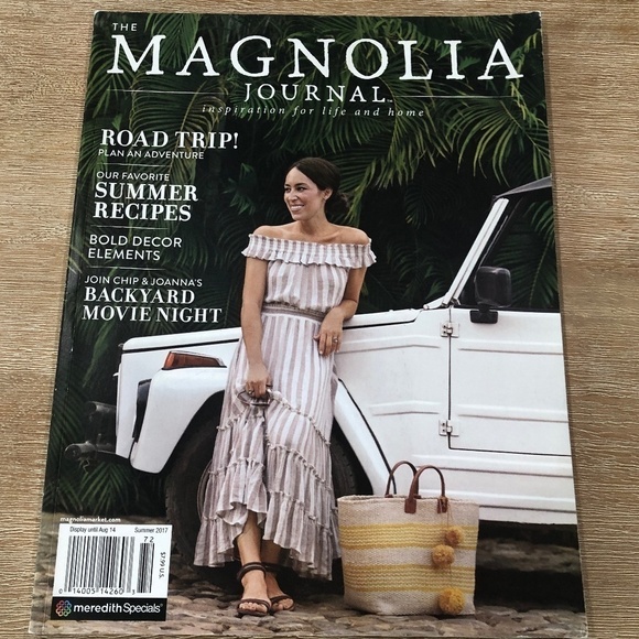 Magnolia Home Archival Lot of 8 Journals Including Premiere Issue - Picture 3 of 9